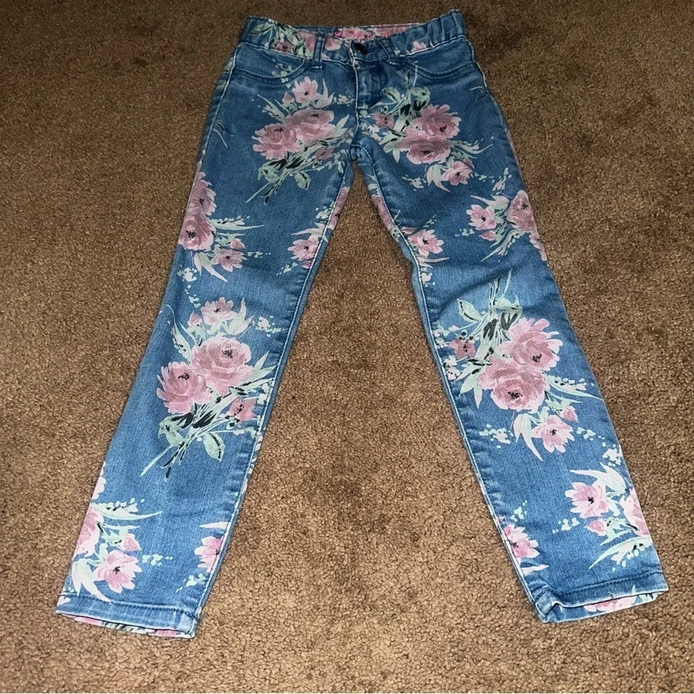 The Children's Place Jeans w/Pink Floral Design   PM6